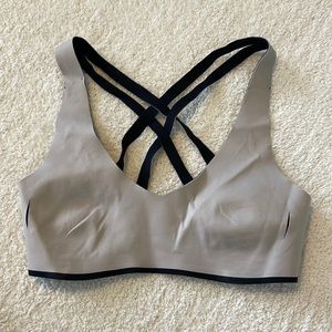 Lululemon Seamless Reversible Sports Bra - size 2